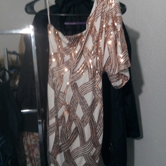 Cocktail Dress - Picture 3 of 4